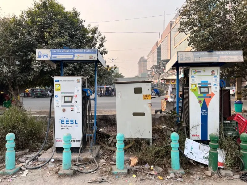 Non-functioning public EV charging station